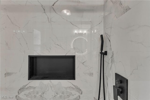 6207 Dartworth Dr, Parma, OH 44129 - detailed view