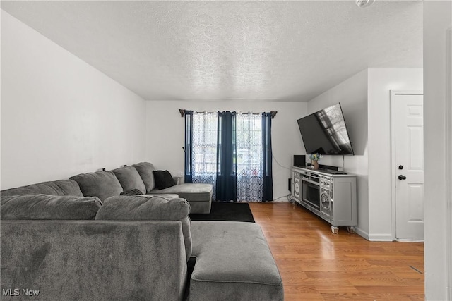 2060 W 41st St, Cleveland, OH 44113 - photo 13