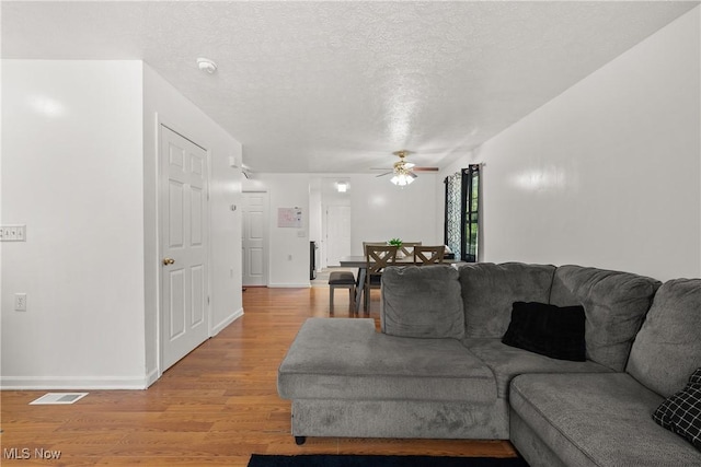 2060 W 41st St, Cleveland, OH 44113 - photo 15