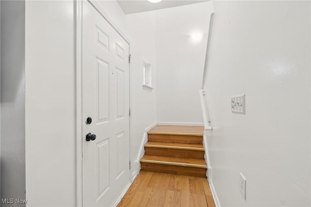 2060 W 41st St, Cleveland, OH 44113 - photo 28