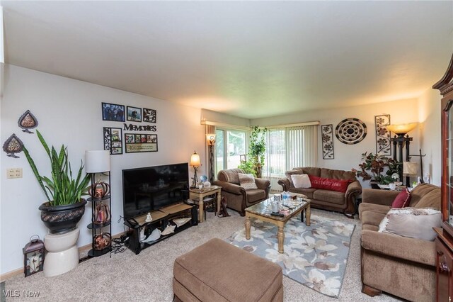 17378 Greenbrier Dr, Strongsville, OH 44136 - photo 5