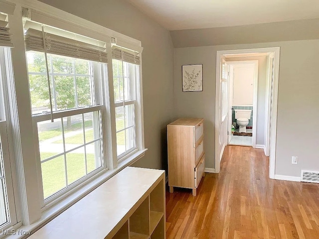 18520 Van Aken Blvd, Shaker Heights, OH 44122 - photo 25