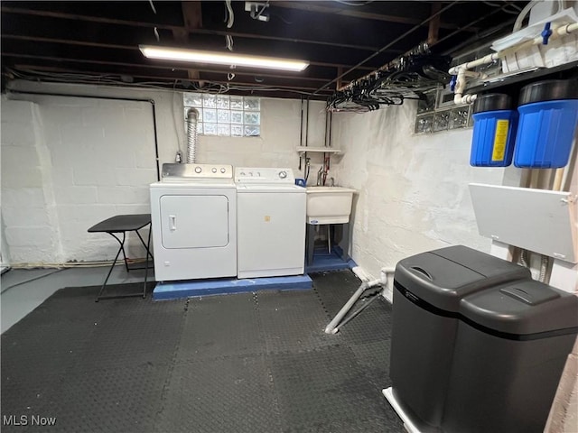 1749 Highview Ave, Akron, OH 44301 - below grade area with washing machine and dryer