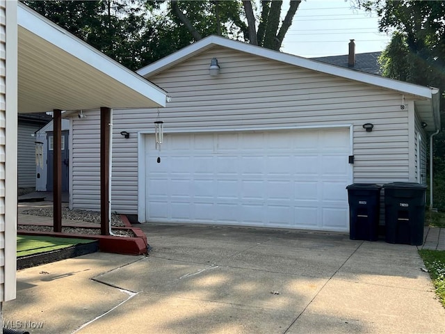 1749 Highview Ave, Akron, OH 44301 - view of detached garage