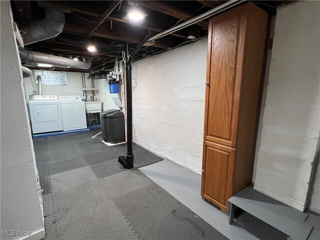 1749 Highview Ave, Akron, OH 44301 - basement with independent washer and dryer and a sink