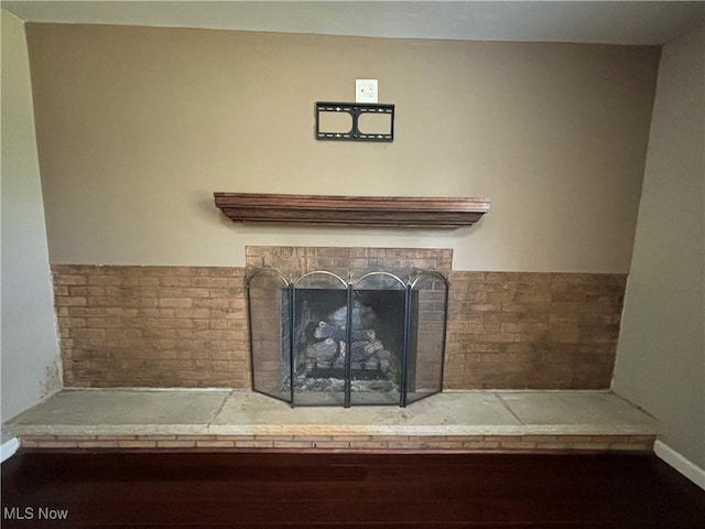 1312 Glennview St NE, Canton, OH 44721 - detailed view of a fireplace