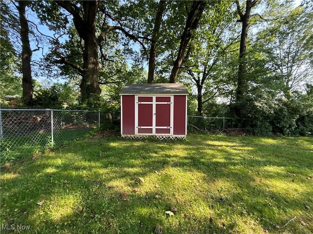 1312 Glennview St NE, Canton, OH 44721 - fenced backyard with a shed