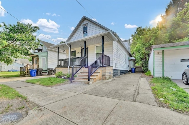 3620 E 63rd St, Cleveland, OH 44105 - view of front of house with a porch