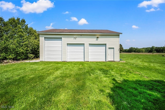 350 Townline Rd, Aurora, OH 44202 - view of detached garage