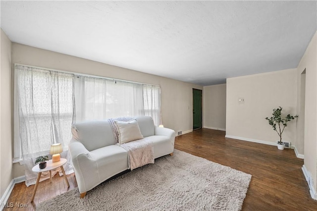 1369 Adelaide Ave SE, Warren, OH 44484 - living room featuring wood finished floors
