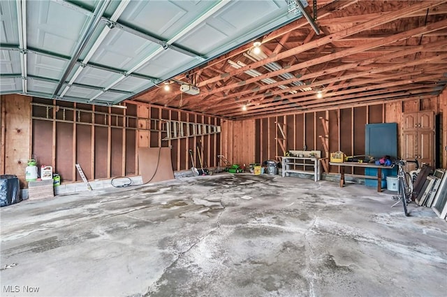 1754 Edgewood St NE, Warren, OH 44483 - garage with a garage door opener