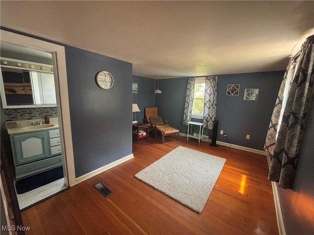967 Lincoln St, Wooster, OH 44691 - living area with wood finished floors and baseboards