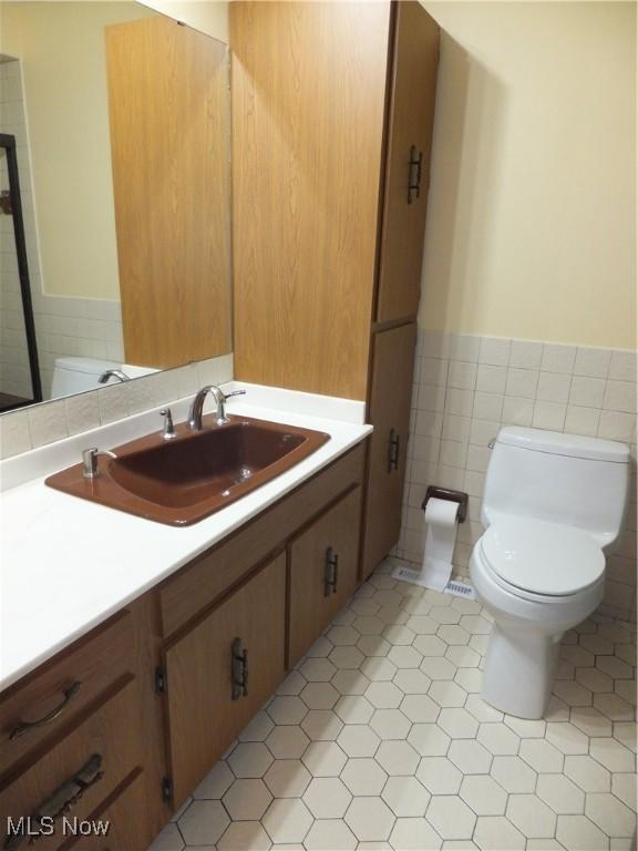 7596 W 130th St, Middleburg Heights, OH 44130 - photo 28