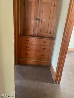 4313 Wichita Ave, Cleveland, OH 44109 - detailed view of baseboards