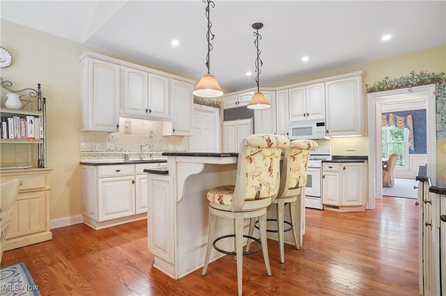 3443 Aegean Dr, Akron, OH 44333 - photo 18