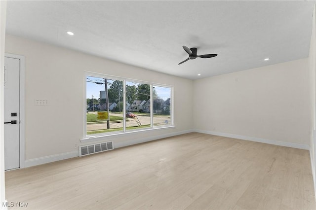 30031 Thomas St, Willowick, OH 44095 - photo 14