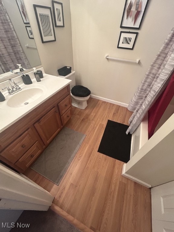 8050 Harbor Creek Dr Unit 1903, Mentor-On-The-Lake, OH 44060 - bathroom featuring vanity and wood finished floors