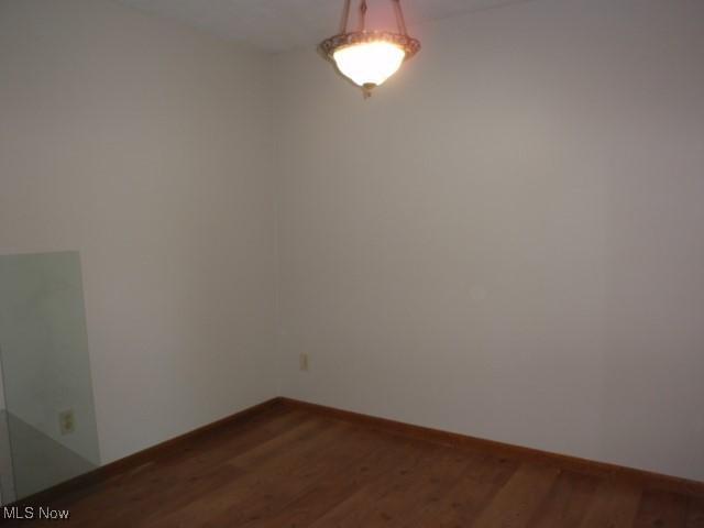 223 8th St, Elyria, OH 44035 - photo 9