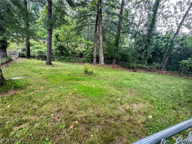 1121 Old Rosemar Rd, Parkersburg, WV 26104 - view of fenced backyard