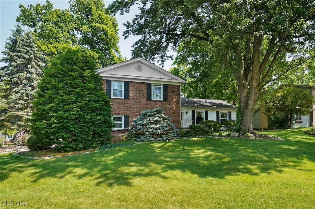 240 S Park Dr, Aurora, OH 44202 - photo 1