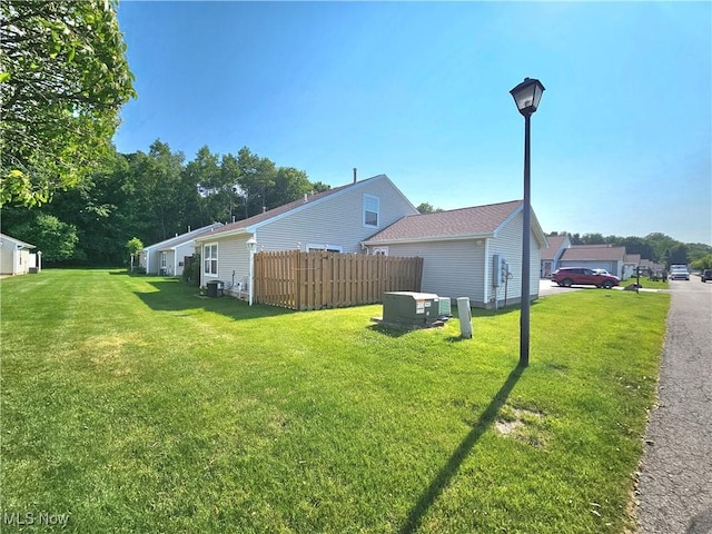 3308 Trappers Trl Unit A, Cortland, OH 44410 - view of yard