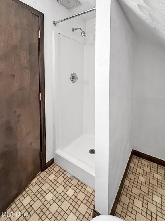 1027 Twp Rd Unit 1806, Ashland, OH 44805 - bathroom with a shower and baseboards