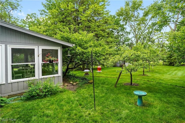 4190 Springdale Rd, Stow, OH 44224 - view of grassy yard
