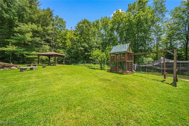 9189 Kingsley Dr, Chagrin Falls, OH 44023 - photo 15