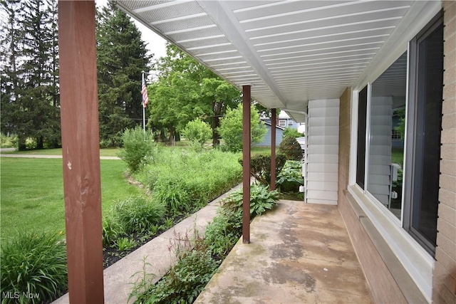 9189 Kingsley Dr, Chagrin Falls, OH 44023 - photo 47