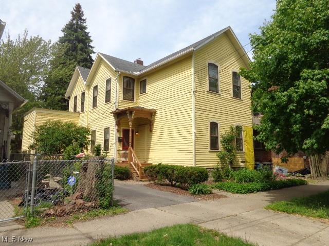 1786 Randall Rd, Cleveland, OH 44113 - photo 2