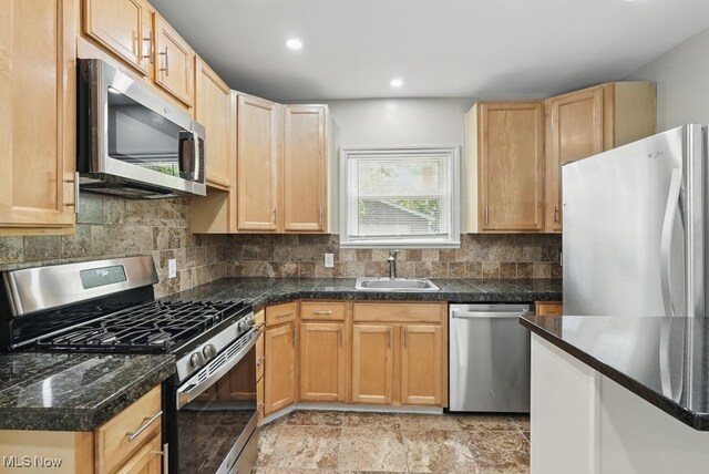 3314 Yorkshire Rd, Cleveland Heights, OH 44118 - photo 15