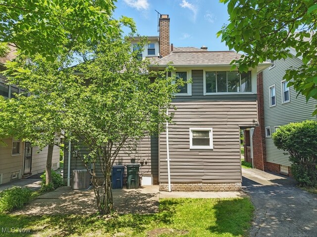 3314 Yorkshire Rd, Cleveland Heights, OH 44118 - photo 37