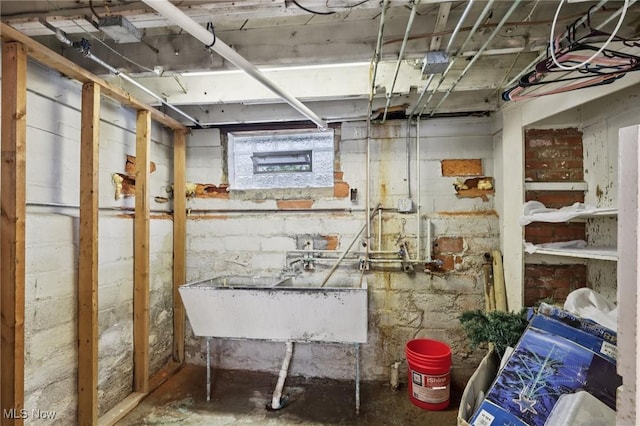 17906 Hillgrove Ave, Cleveland, OH 44119 - photo 30