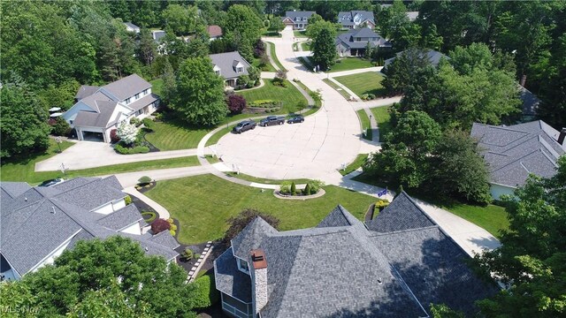 35005 Lisle Ct, Willoughby, OH 44094 - aerial overview of property's location featuring nearby suburban area
