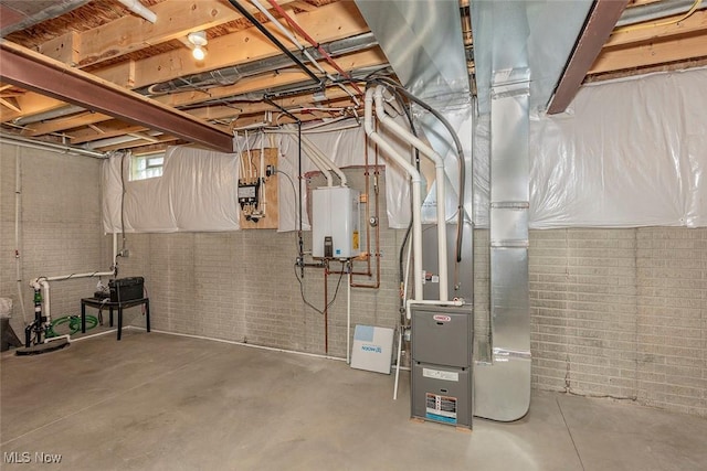686 Outrigger Cv, Painesville, OH 44077 - below grade area featuring water heater