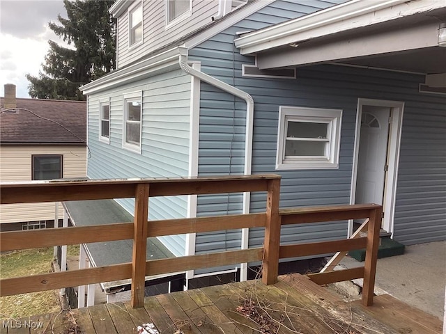 466 Lincoln Blvd, Steubenville, OH 43952 - view of home's exterior featuring a wooden deck