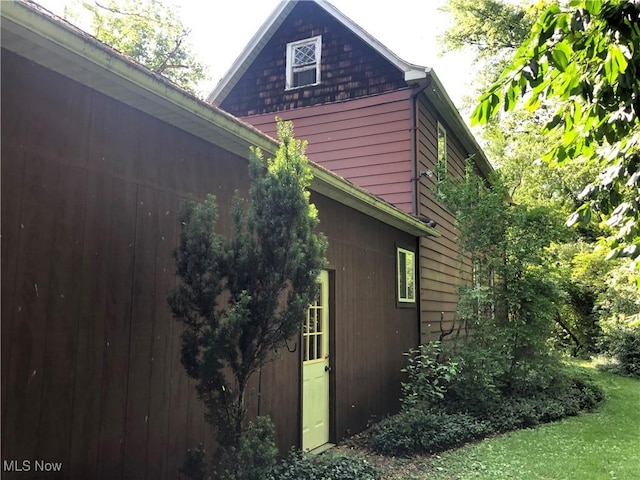 305 Adolphus St, Chester, WV 26034 - view of property exterior