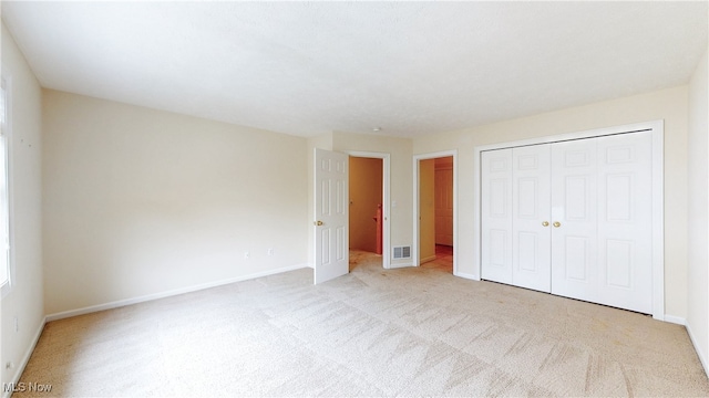44 Gullybrook Ln, Willoughby, OH 44094 - unfurnished bedroom featuring carpet and a closet