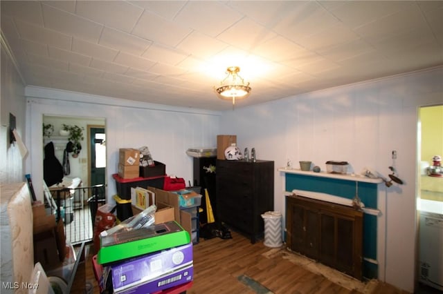 4896 High Hill Rd, Cambridge, OH 43725 - living room featuring wood finished floors and crown molding
