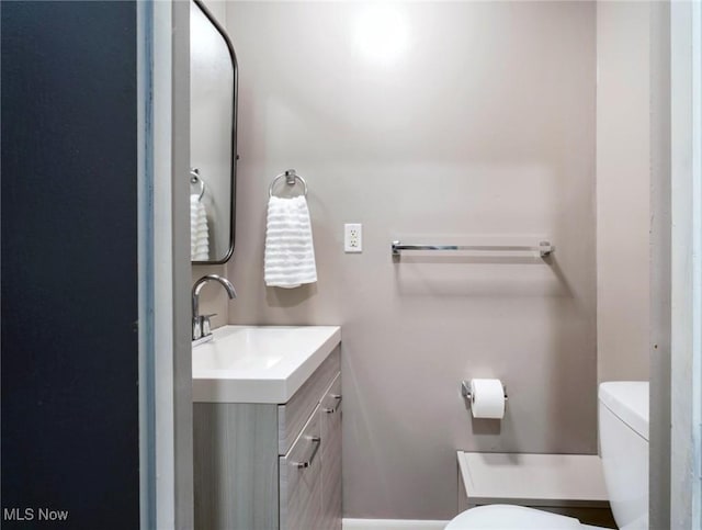 5672 Stanford Ave, Youngstown, OH 44515 - bathroom featuring toilet and vanity