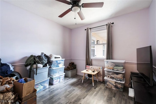 5672 Stanford Ave, Youngstown, OH 44515 - game room with wood finished floors and a ceiling fan