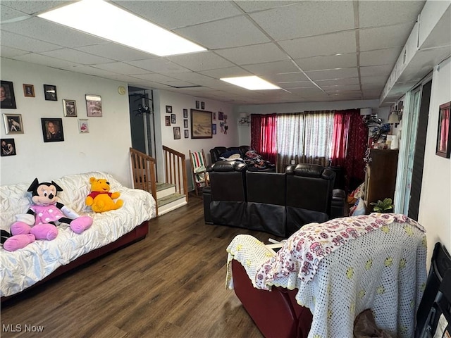 805 Warren Ave, Belpre, OH 45714 - living area featuring a drop ceiling and wood finished floors