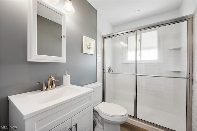 233 E 305th St, Willowick, OH 44095 - bathroom featuring a shower stall and vanity