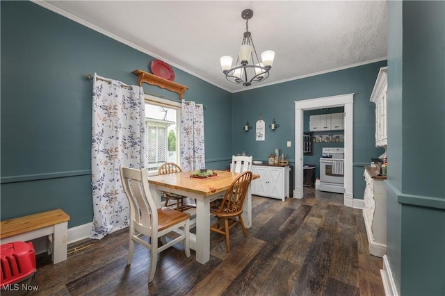 815 N Walnut St, Dover, OH 44622 - dining area featuring a chandelier, dark wood-style floors, and crown molding