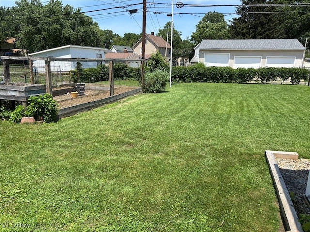 815 N Walnut St, Dover, OH 44622 - view of yard featuring a garden