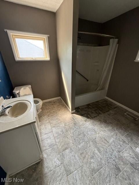 314 N Plum St, Gnadenhutten, OH 44629 - photo 4