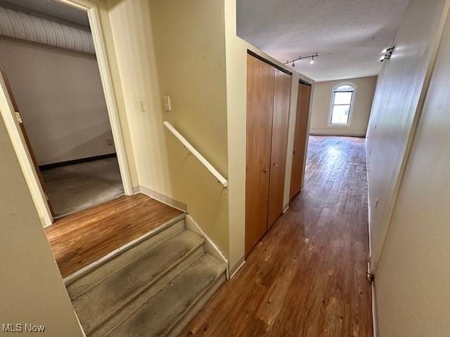 408 W Saint Clair Ave Unit 318, Cleveland, OH 44113 - photo 2