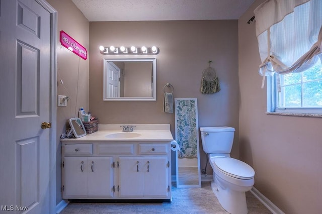 106 Wedgewood Dr, Parkersburg, WV 26104 - bathroom featuring baseboards and vanity