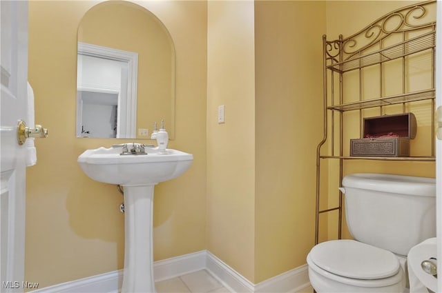 1288 Windward Ln, Kent, OH 44240 - bathroom featuring toilet