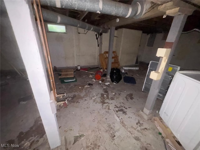 1395 Goodyear Blvd, Akron, OH 44305 - view of unfinished below grade area